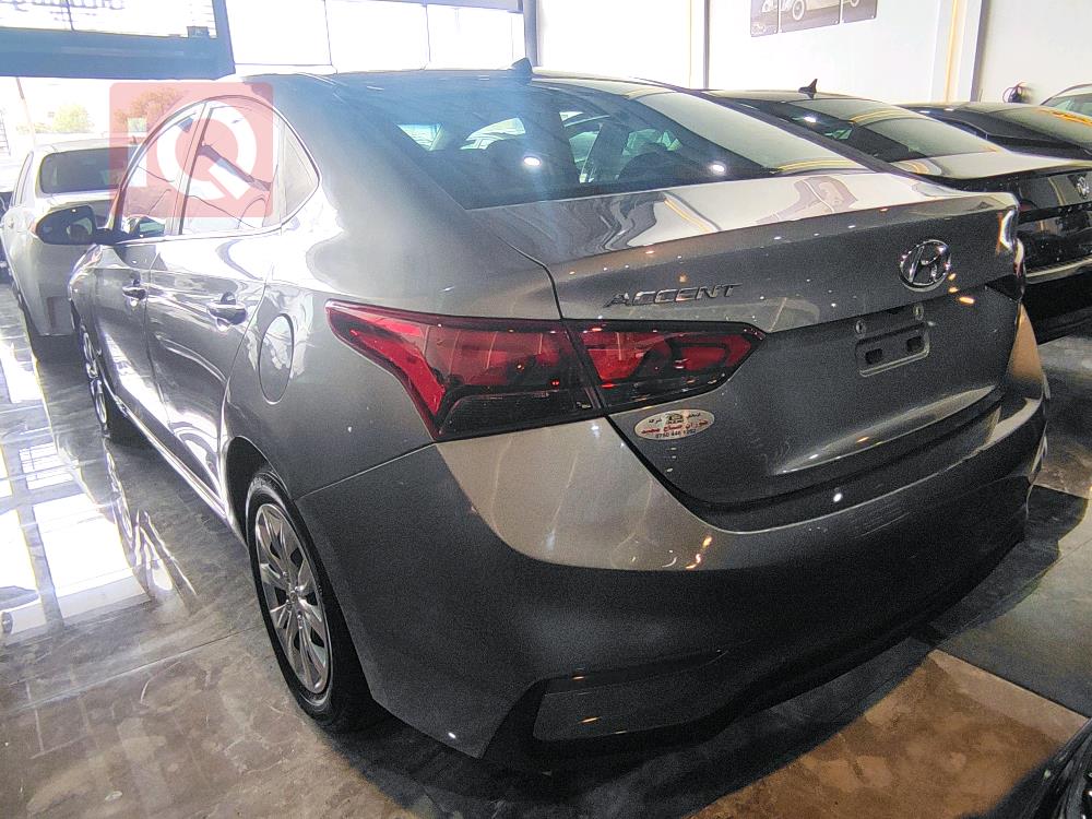 Hyundai Accent